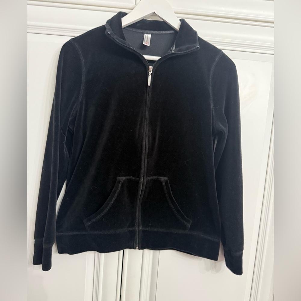 Exertek Women’s Size Small Black Long Sleeve Velour Zippered Lightweight Jacket